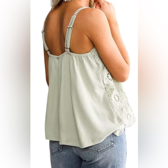NWOT Daytrip Sage Crochet Tank Size Small - Picture 2 of 3